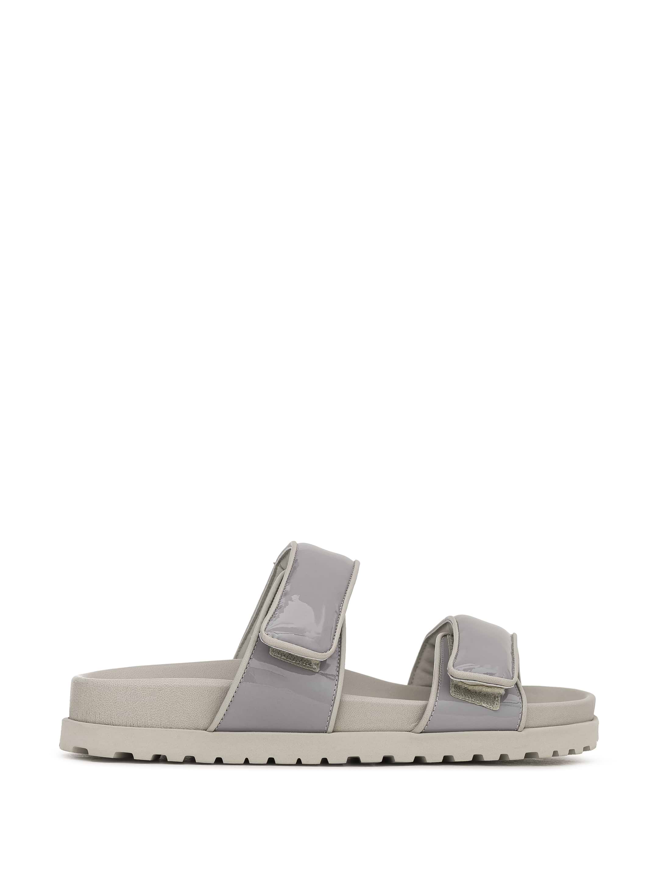 サンダル・ミュール Gia Borghini Gia 5 New Leather Flip-Flops 楽天市場】GIA BORGHINI ジアボルギーニ トングサンダル GIA 5