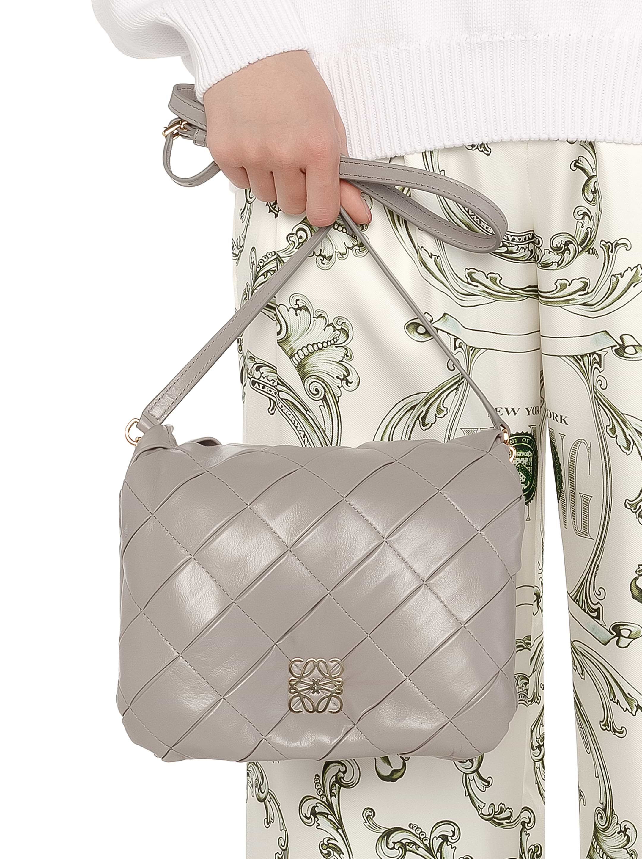 ショルダーバッグ・ポシェット Loewe Mauve Goya Shoulder Bag LOEWE ロエベ Goya ゴヤ Shoulder Bag ショルダーバッグ (LOEWE