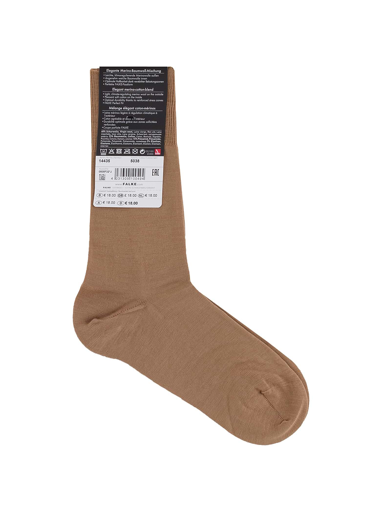 Дефлорациядан кейінгі писки фото Әйел оргазмының сексуалдық бейнелерін қараңыз.