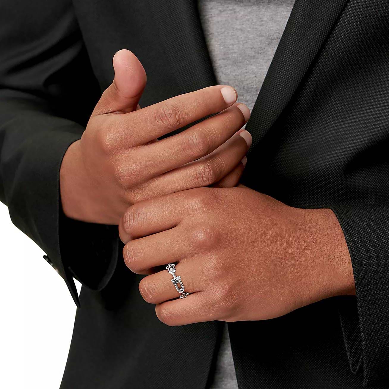 アクセサリー Tiffany ring Tiffany Forever Band Ring in Platinum with a Half-circle of