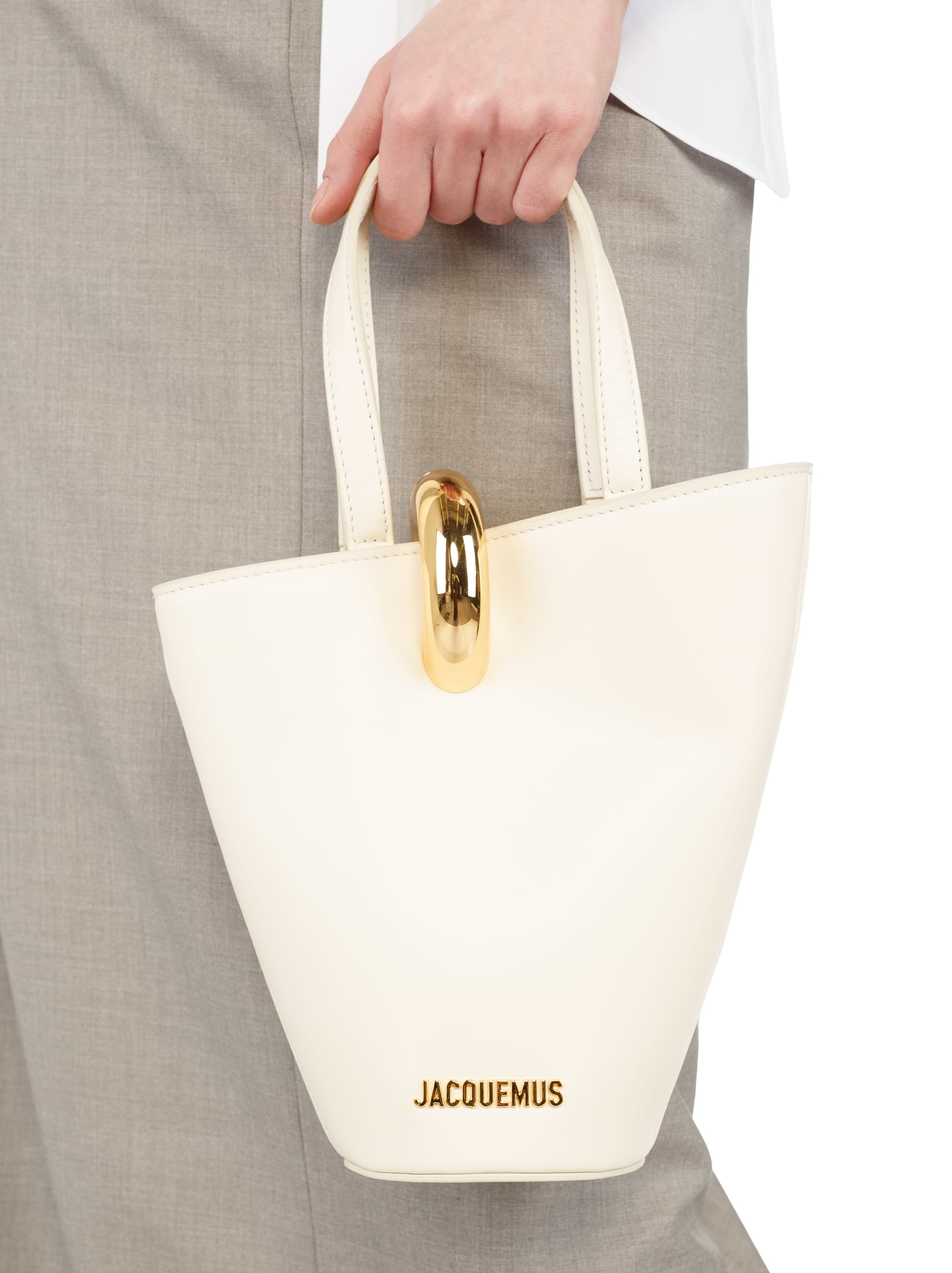 トートバッグ Le Bambola leather-trimmed basket bag Le Bambola leather-trimmed tote bag in white - Jacquemus