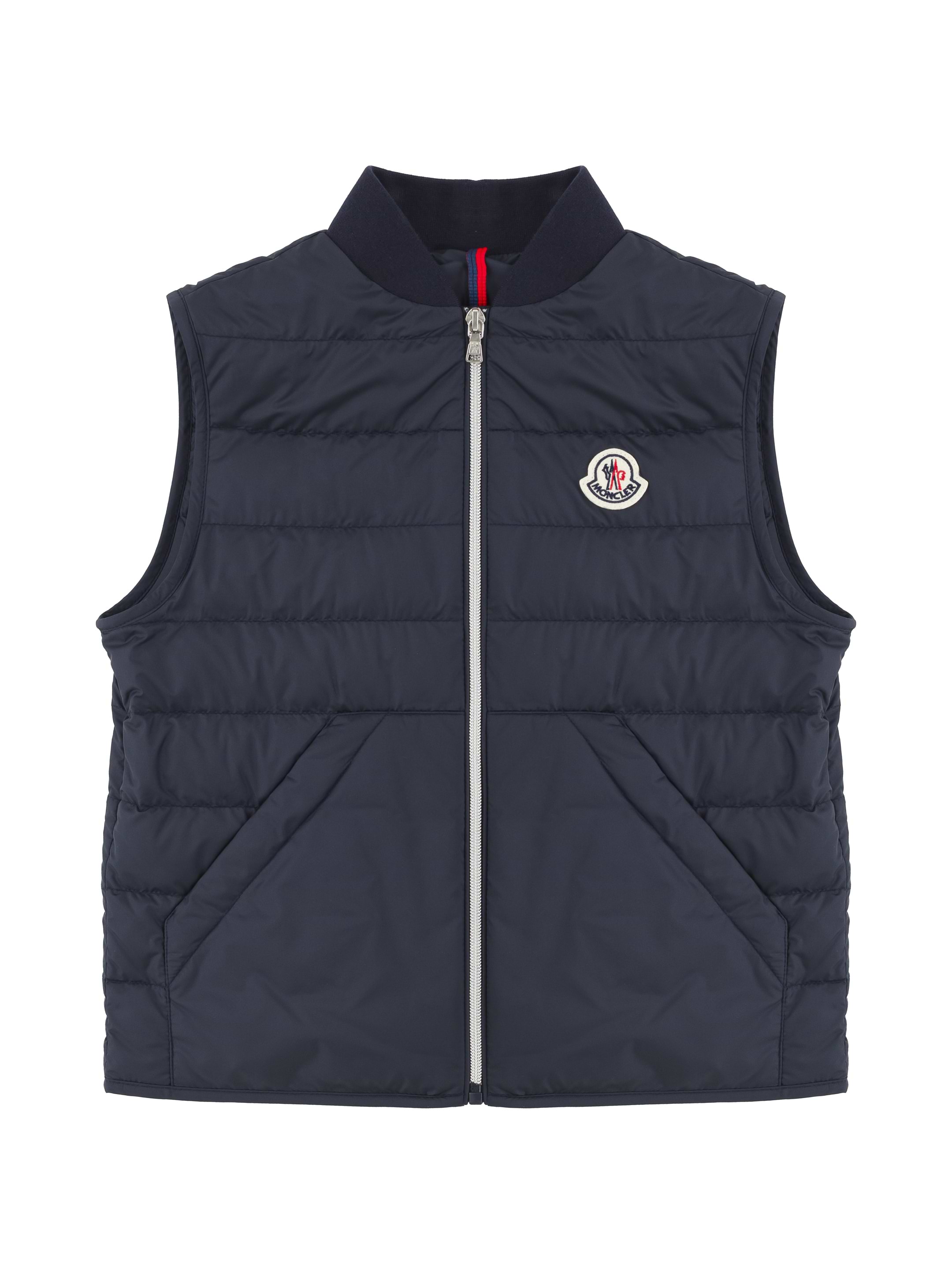 MONCLER 2025春夏新作 ロゴパッチ付きキルティングベスト VAYRES MONCLER 2025春夏新作 ロゴパッチ付きキルティングベスト VAYRES