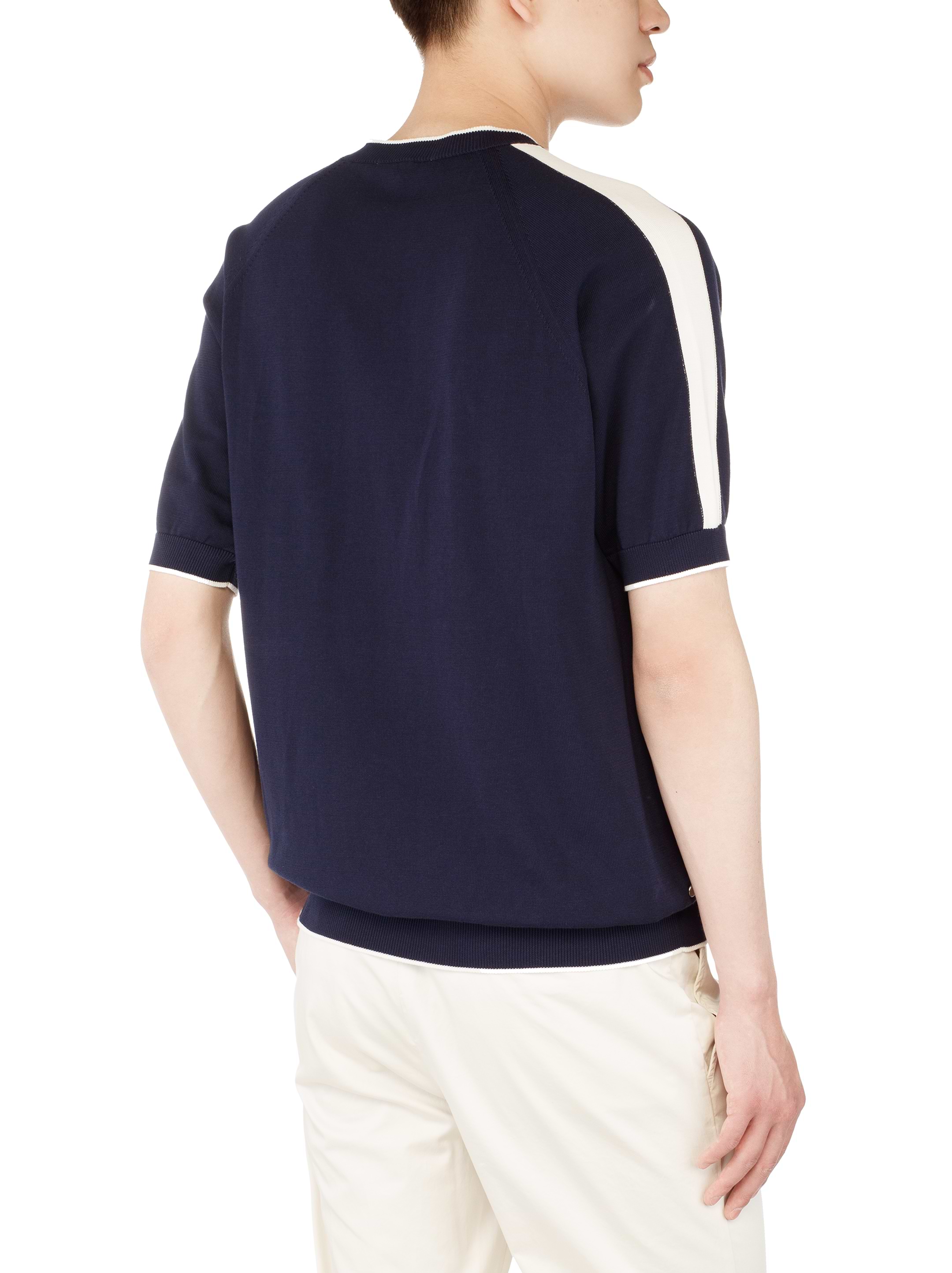 【送料&関税込】Kiton Cotton T-shirt With Logo Kiton men's black cotton t-shirt with logo 175075 — Men t