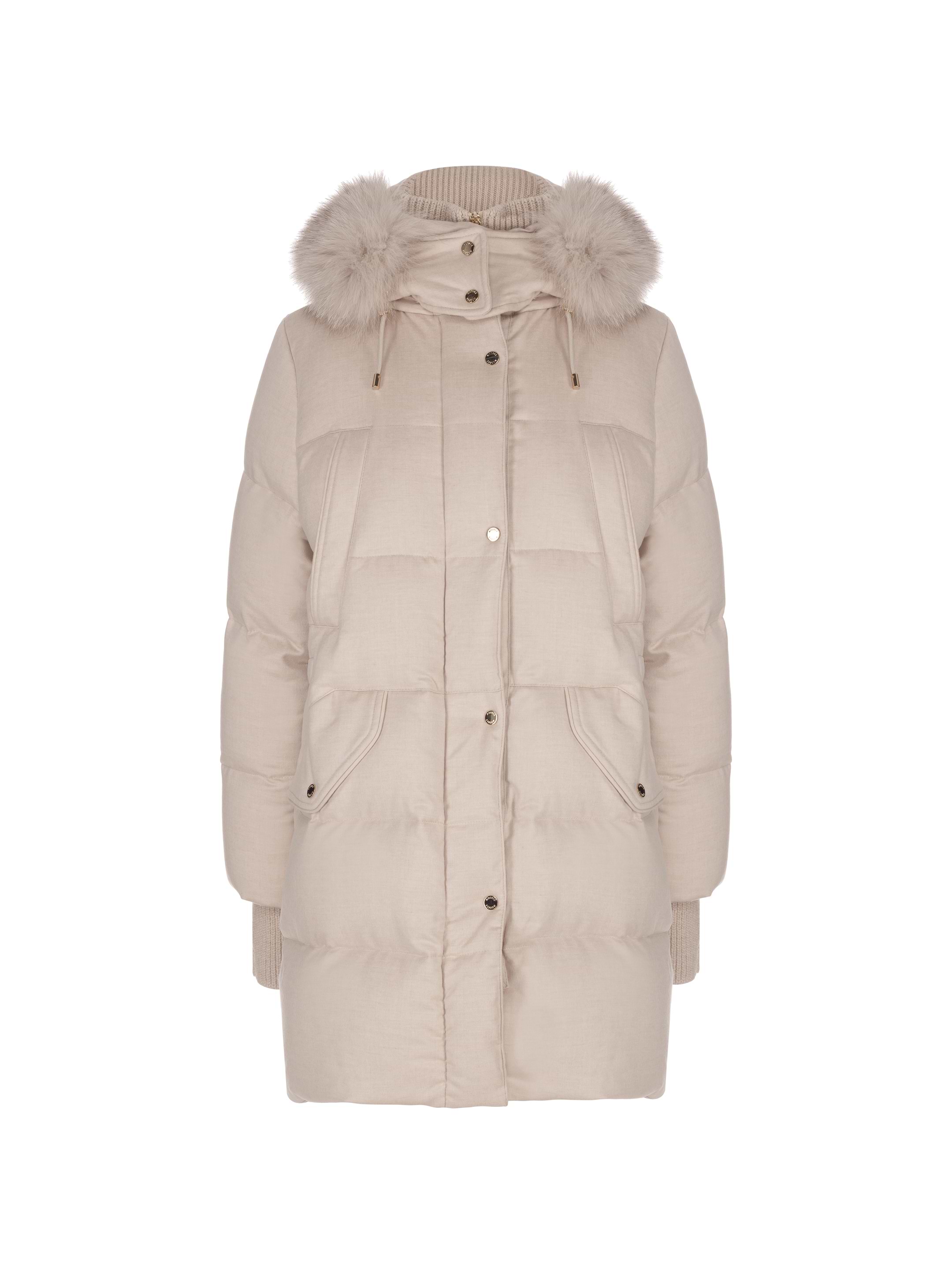 Жыныстық қатынас үшін шайтан ақша төлейді Нудистердің жағажайындағы Серебрянный Бордағы секс