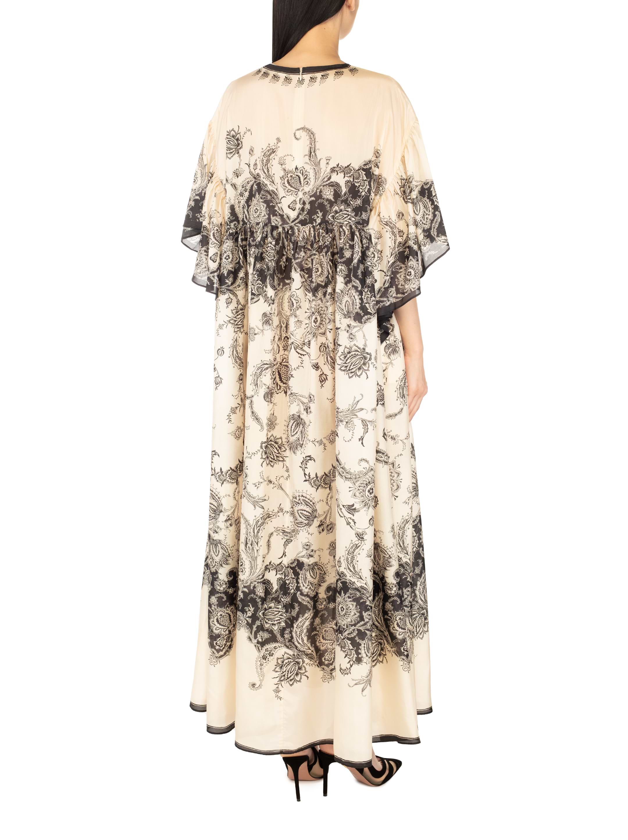 Ашық қынаптары, пиздалары және пиздалары бар порно Орыс көршілері былдырлап жатыр