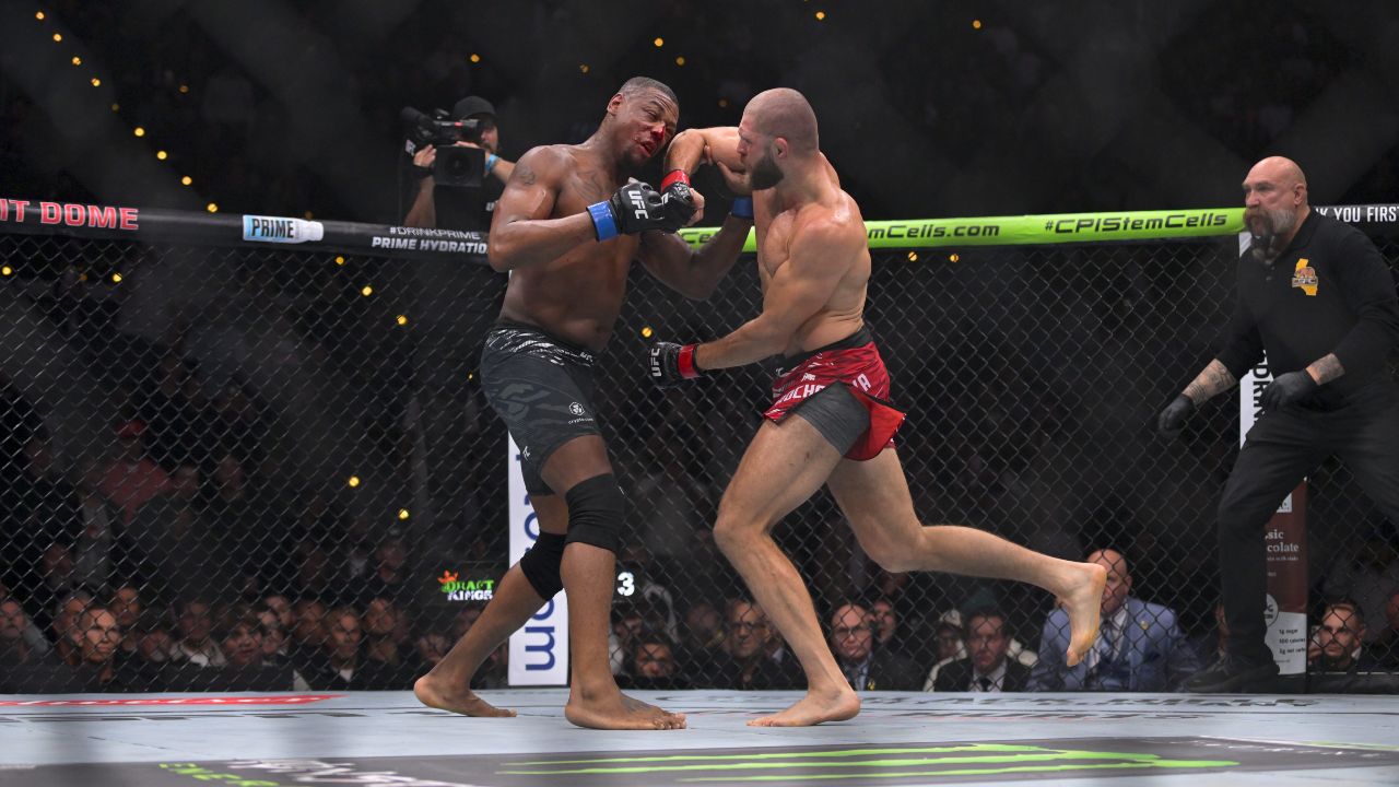 Jiri Prochazka vs Jamahal Hill