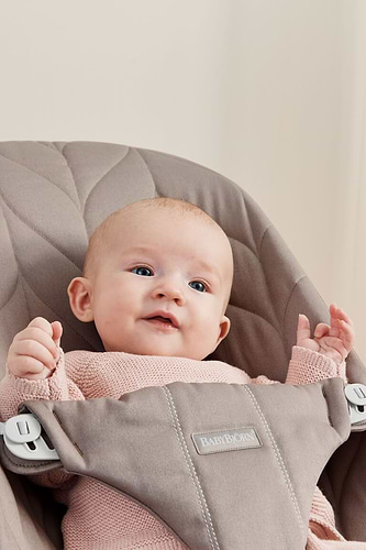 ‏טרמפולינה לתינוק Baby Bouncer כותנה עלי כותרת - בז' Sand grey 