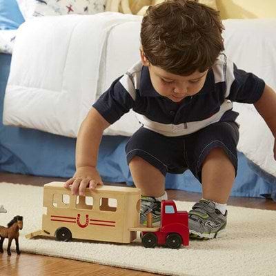 מוביל סוסים מבית מליסה ודאג Melissa And Doug