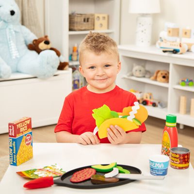 סט להכנת טאקו וטורטיות מבית מליסה ודאג Melissa And Doug