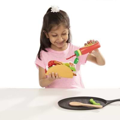סט להכנת טאקו וטורטיות מבית מליסה ודאג Melissa And Doug