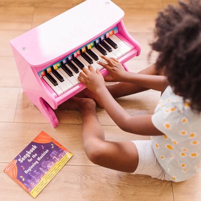 פסנתר ורוד מבית מליסה ודאג Melissa And Doug