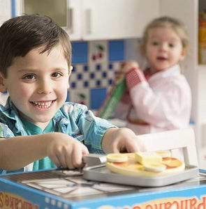 ערכה מעץ להכנת פנקייק מליסה ודאג Melissa and Doug מליסה אנד דאג