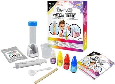 אורווה עם מנעולים מבית מליסה ודאג Melissa and Doug
