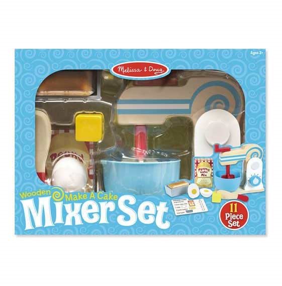 חוברת מדבקות פיות מבית מליסה ודאג Melissa And Doug