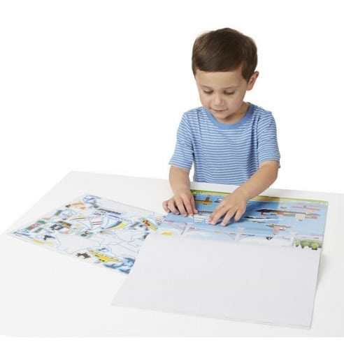 חוברת מדבקות חיות מבית מליסה ודאג Melissa And Doug