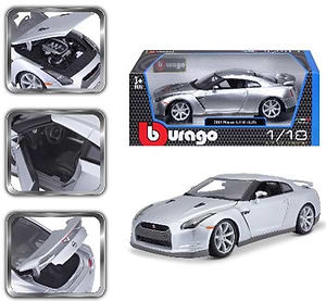 ניסאן GT-R בא לי טוי 