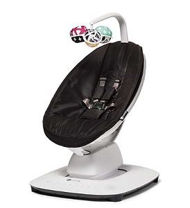 ממרו mamaroo מפוארת צבע שחור - דגם 5.0 נדנדה לתינוק בטכנולוגיה מתקדמת, אפשרות חיבור לבלוטוס, עם 5 תנועות נדנוד יחודיות. 4moms