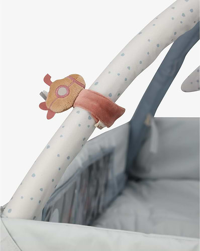 אוניברסיטה לתינוק בצבע כחול