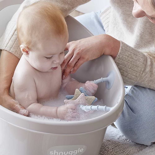 Stick 'n' Play – צעצוע כוכב חושי ונשכן מבית shnuggle