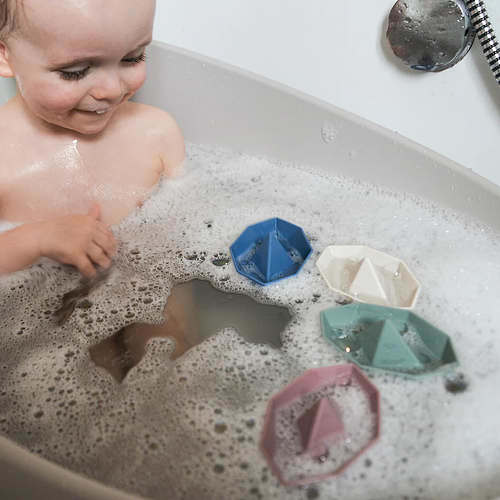 סט 4 צעצועי אמבטיה סירות מבית Shnuggle 