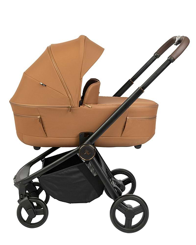 עגלת התינוק CIELO BASIC Z 2026 – הדגם החדש עם השדרוגים של 2026 בצבע כאמל