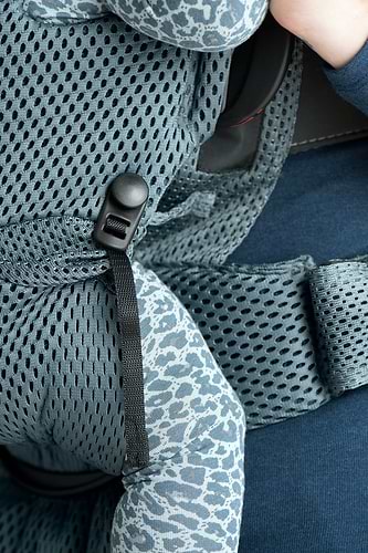 מנשא תינוק מוב Move ריפוד 3D MESH - ירוק Sage green 