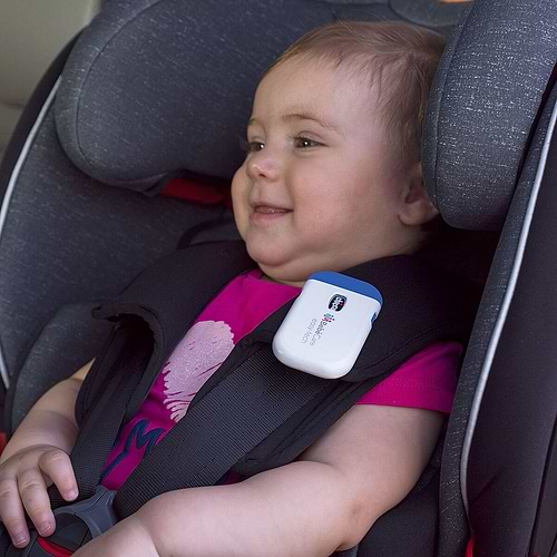 מערכת BebèCare למניעת שכחת ילדים ברכב שאנו פוגע בבטיחות הכיסא