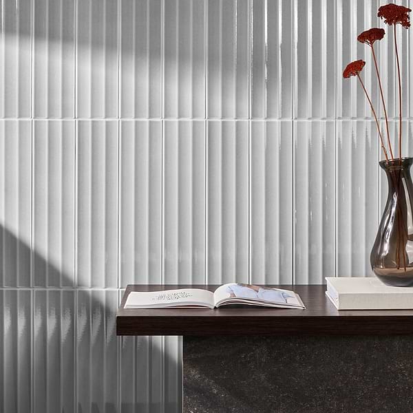 Retouch Fluted Gray 4.5x18 3D Crackled Glossy Ceramic Tile