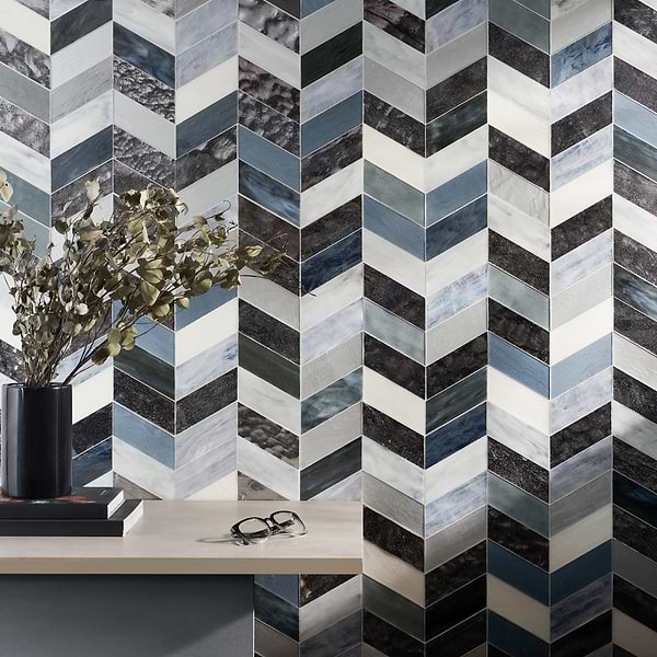 Elizabeth Sutton Envy Zanzibar Silver; in White, Silver, Gray Stained Glass; for Backsplash, Bathroom Wall, Kitchen Wall, Shower Wall, Wall Tile; in Style Ideas Mediterranean, Modern, Tropical, Whimsical