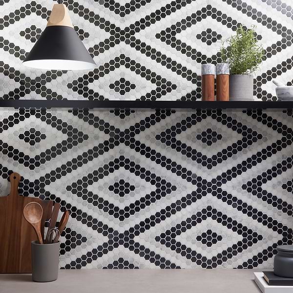 Close Out - Helios Diamond Black and White