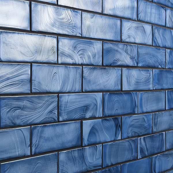 Kalifa Iridescent Sky Blue 2x6 Polished Glass Mosaic Tile