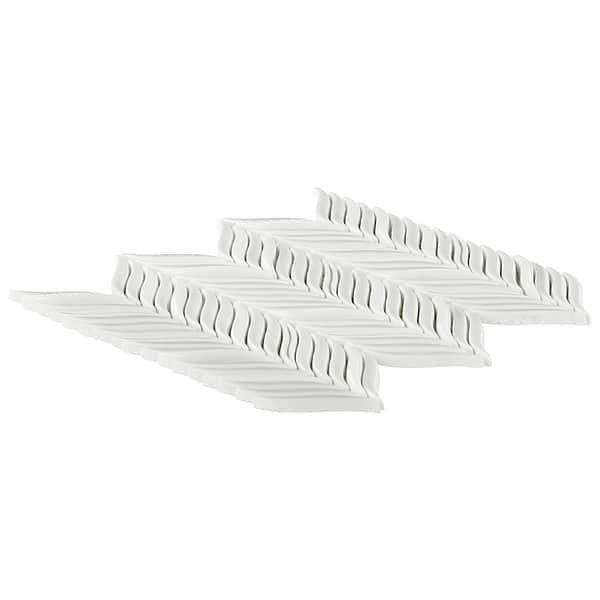 Close Out - Baroque Glass Petals Grigio Crackled Glass