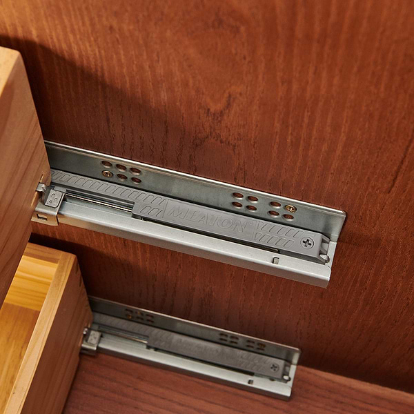 Marilyn Woodgrain 24" Single Vanity with Carrara Marble Top