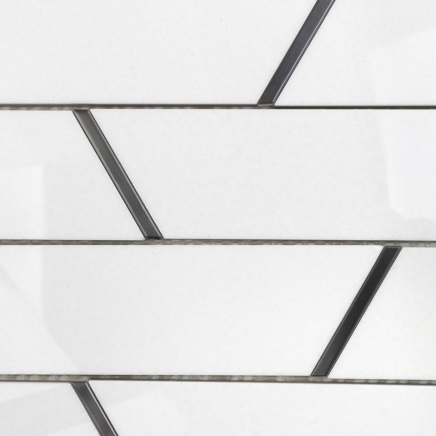 Shop Close Out - Oracle Trapezoid Crystallized Porcelain & Black
