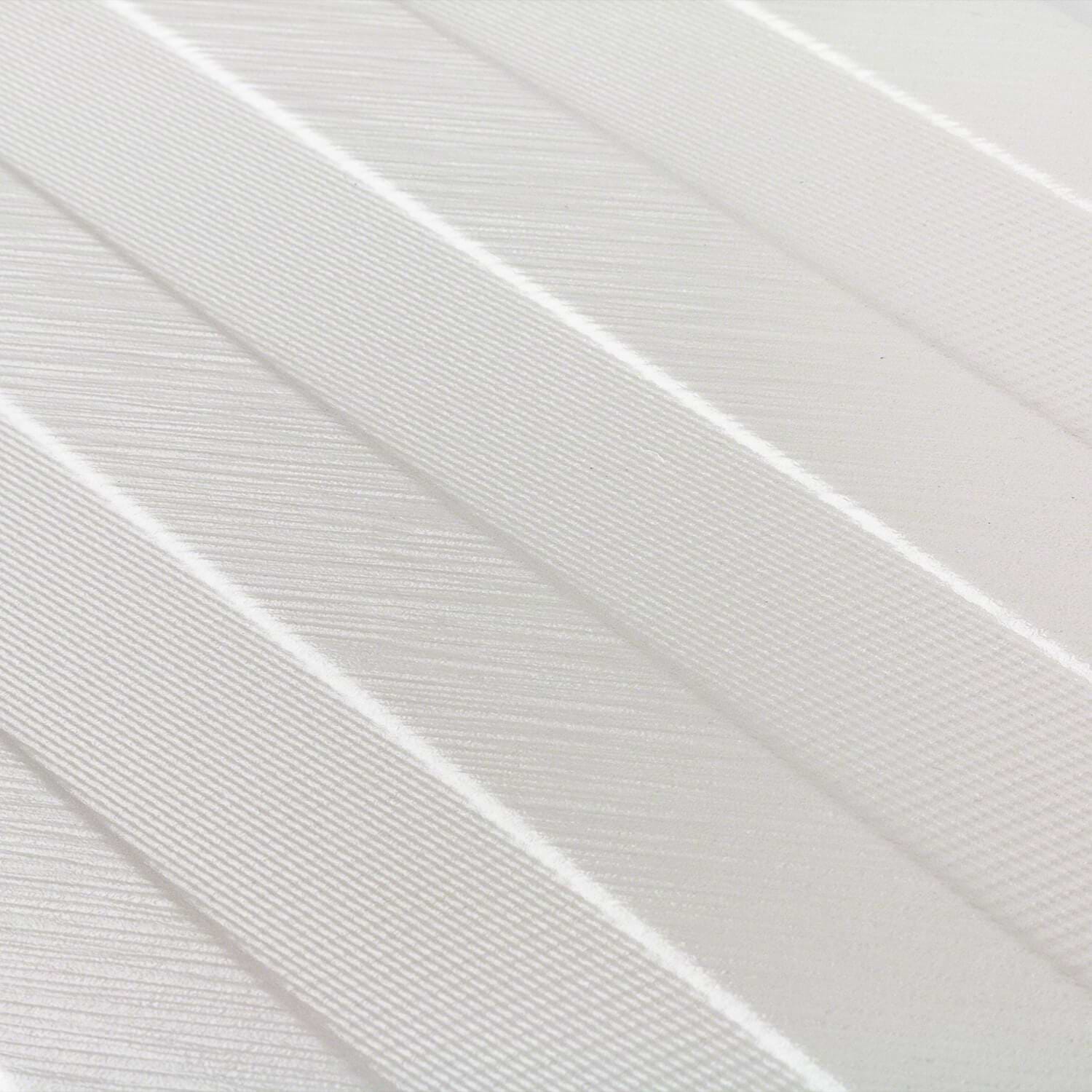 Trace  Snow 16x48 