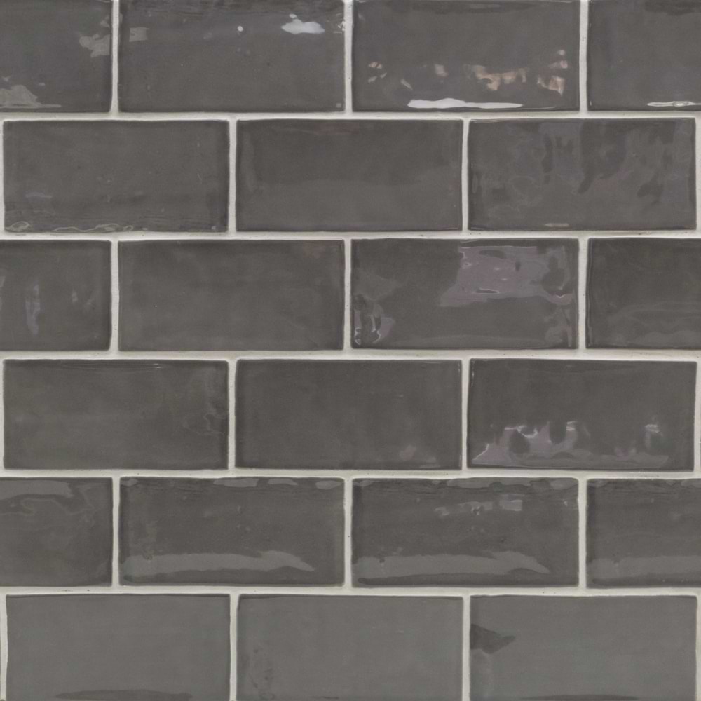 Masia 3x6 Gris Oscuro Polished Ceramic