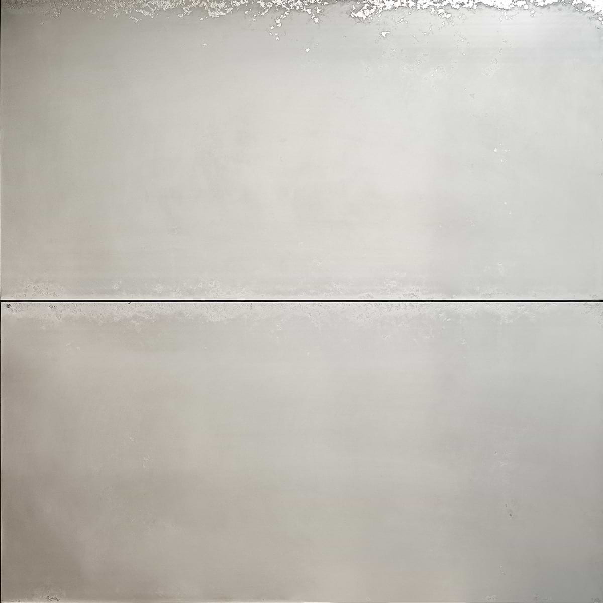 Cauldron Mist Silver 18x36 