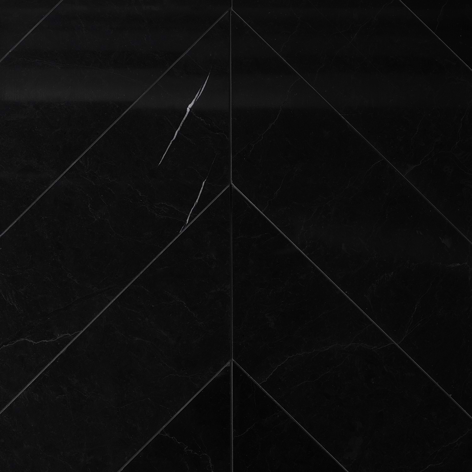 Nero Marquina 6x24 Chevron Polished 