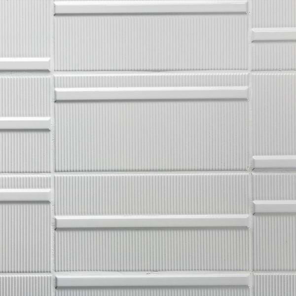 Vector Reverb Hueso 4x8 Polished Ceramic Tile