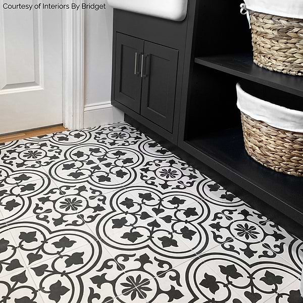 Havana White Ornate 9x9 Matte Porcelain