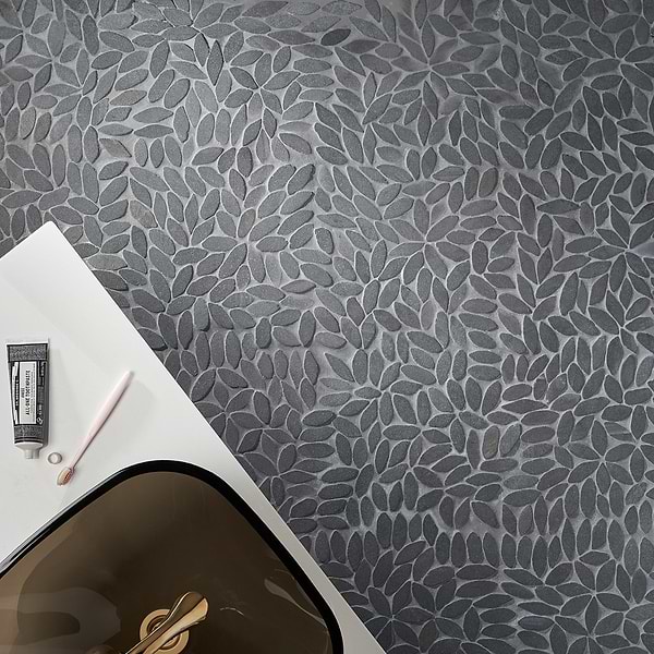 Pebblestone Flower Black Lava Natural Stone Honed Pebble Tile