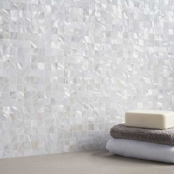 Pearl Seamless Squares White Polished Pearl