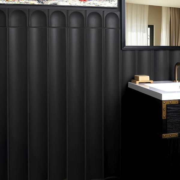 Saera Fluted Column Black 4x4 Handmade Matte Ceramic End Piece