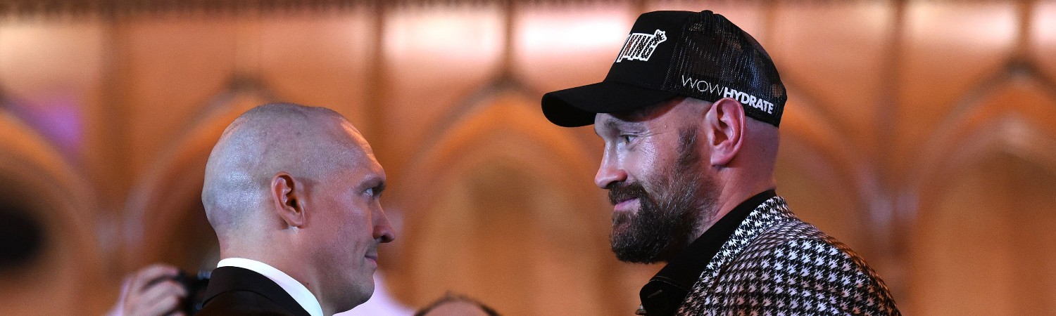 Oleksandr Usyk contra Tyson Fury