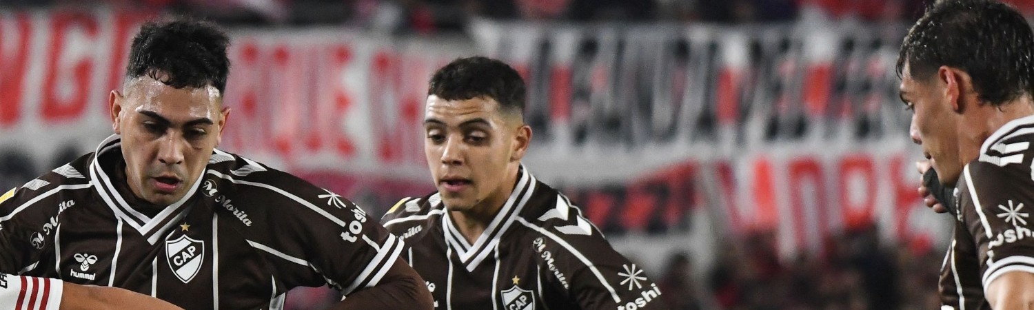 Platense vs Argentinos Juniors Ciudad de Vicente López 2025