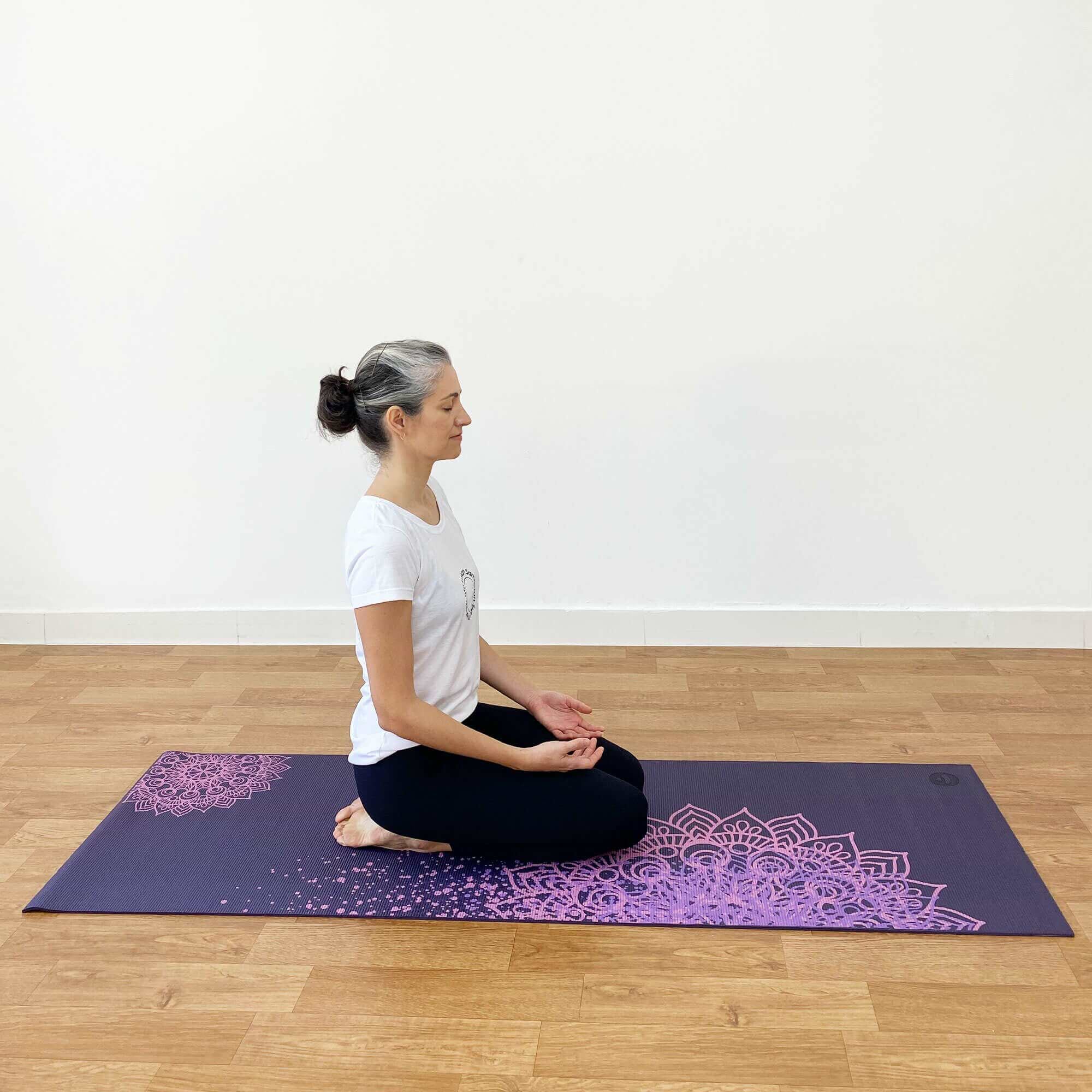 tapete-yoga-leela-mandaladesign-yogateria-ameixa-8