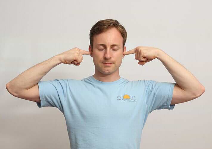 Bhramari-Pranayama-yogateria
