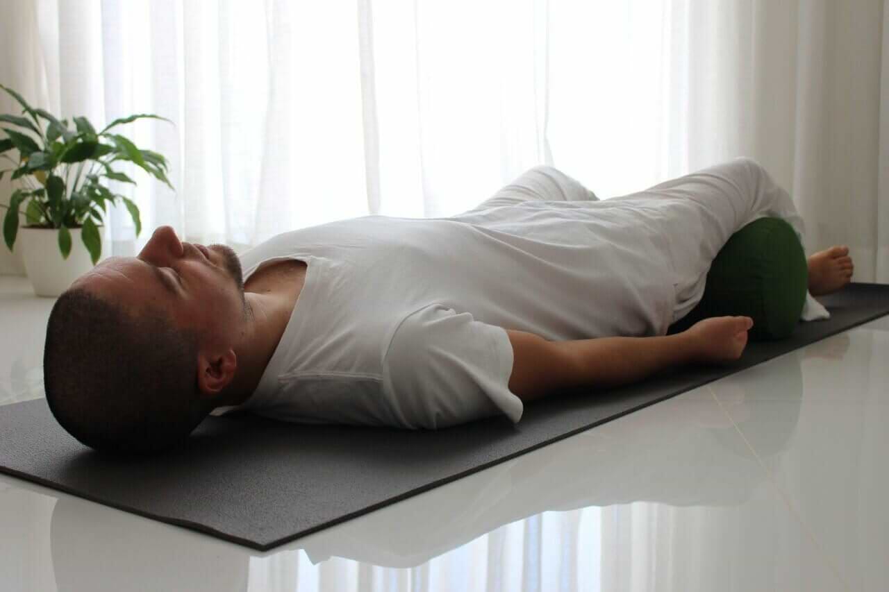 yoga-restaurativa-yogateria6