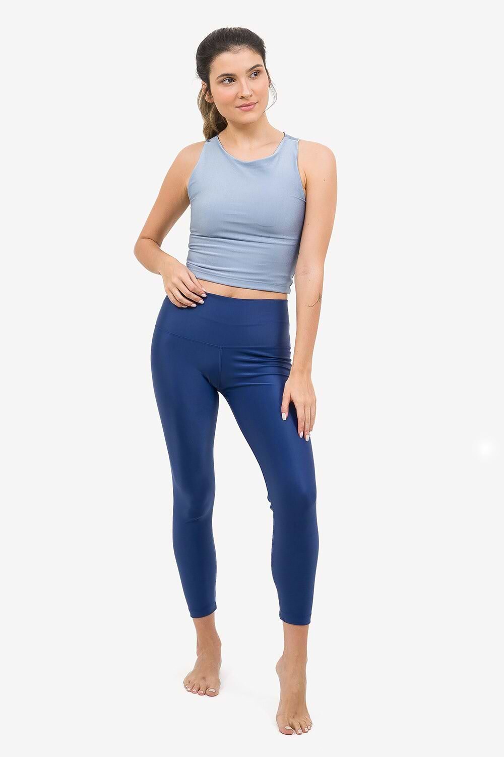 top-cropped-universe-shine-yogateria-azul-06