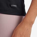 camiseta-tech-yogateria-preta-fem-04